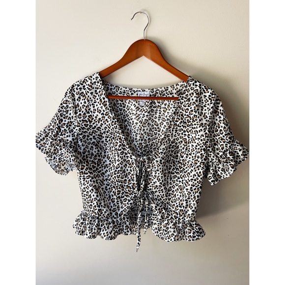 Princess Polly Arman Animal Print Cropped Tie Top Ruffle Hem Size 6 - Picture 5 of 6
